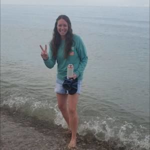 Meet your Posher, Dana